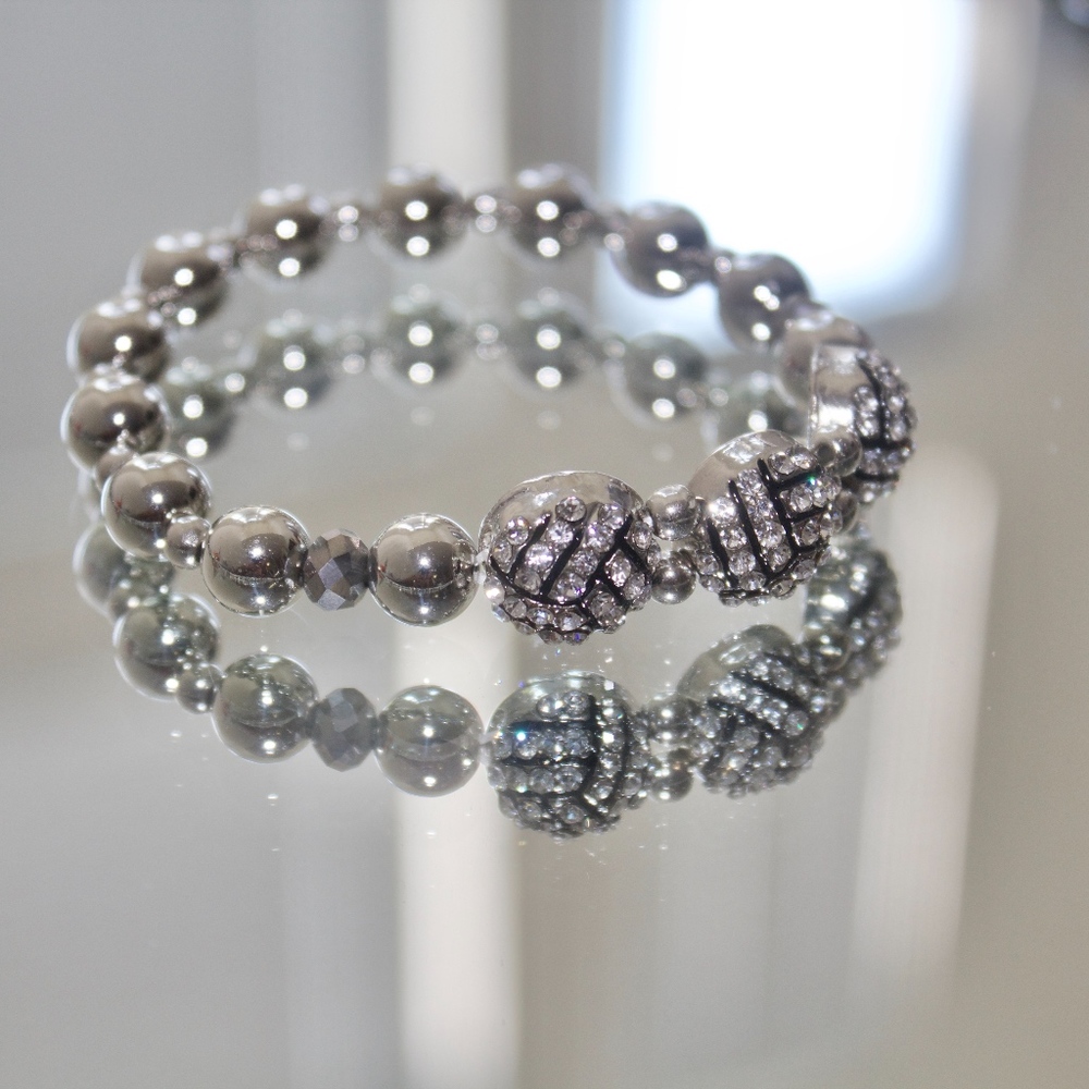 14kt White Gold Plated pave bracelet - Picture 5 of 5